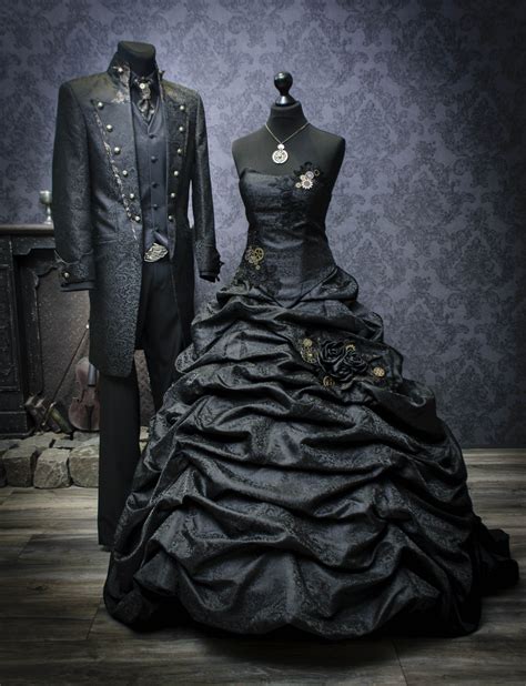 Wir geben dir letztendlich hier die möglichkeit, die verschiedenen produkte unter einander in ruhe anzuschauen und zu vergleichen. Gothic Steampunk Hochzeitskleid - Hochzeit-Trauung-Party