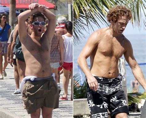 He has light brown hair. Cabeludo, Sérgio Hondjakoff anda de skate e exibe corpo ...