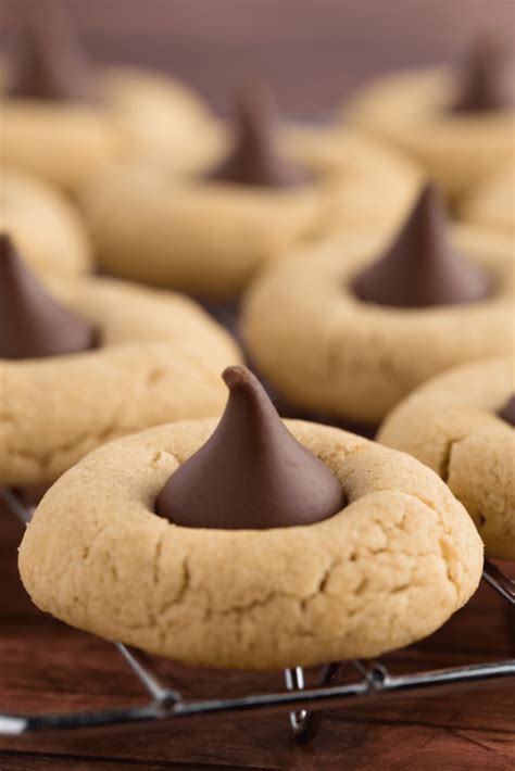 This recipe's right off the food network website. Paula Deen Spritz Cookie Recipe / 101 Of The Best ...