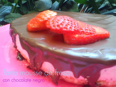 Que no necesitas un sifón en tu cocina para realizar una mousse! marronglacè: Mousse de fresa con cobertura de chocolate