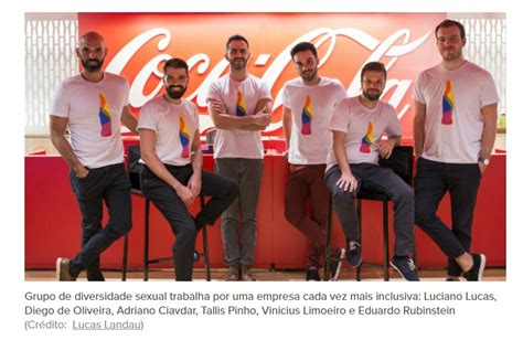 Isso se dá pela pandemia que impactou de forma direta nas vendas do produto. Esta foto do comitê LGBT+ da Coca-Cola gerou um debate ...