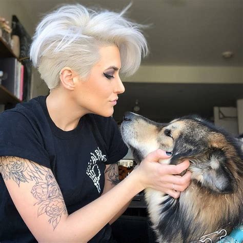 Последние твиты от pixie peach ‍(@pixiepeach2). #pixiereplay Pixies and pooches. Yep, it's a good thing ...