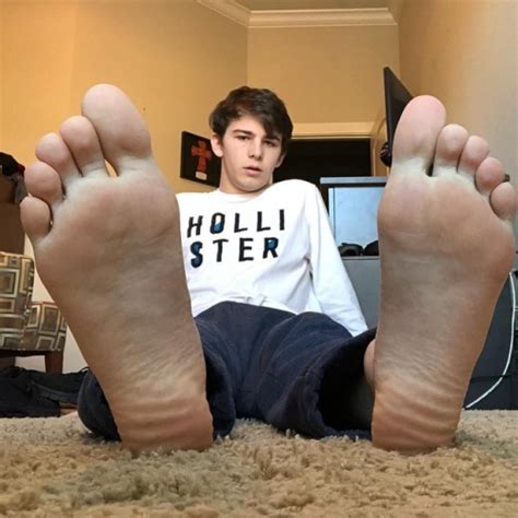 View 41 290 nsfw pictures and enjoy twinks with the endless random gallery on scrolller.com. Alpha Corbin | Tumblr