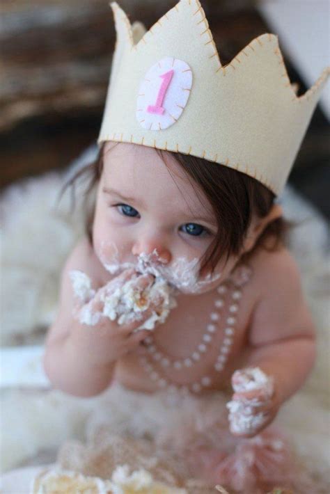 Some of our favorite developmental toys for for first birthday gifts to really stand out, they should be surprising and feel personalized in some shape or form. 22 Fun Ideas For Your Baby Girl's First Birthday Photo ...