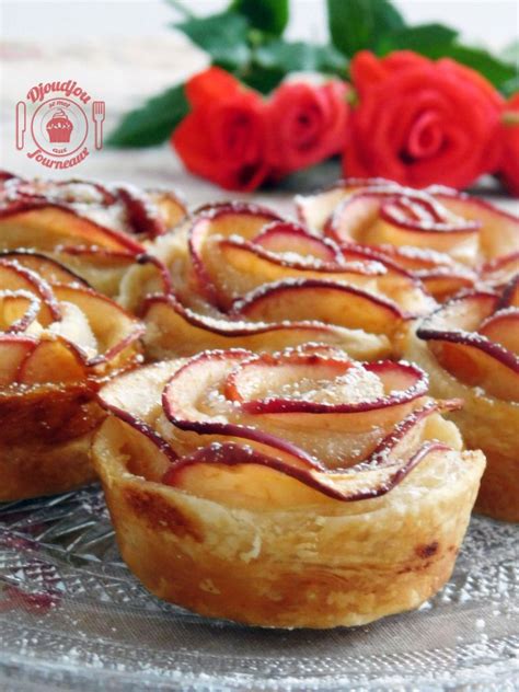 Servie en dessert avec une boule de glace vanille, ou encore au goûter, la tarte aux pommes fera forcément des heureux, et vous, vous serez comblés. Roses feuilletées aux pommes: recette facile et rapide ...