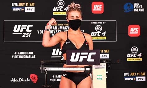 Vanzant is signed to the flyweight division of the ultimate fighting championship. UFC Star Paige VanZant Talks Risking Her 'Pretty Face ...