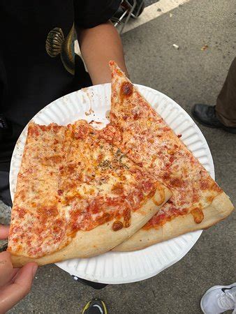 A tiny ledge on the left wall to . 99 Cent Fresh Pizza, New York City - 473 Lexington Ave ...