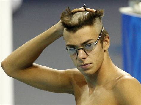 Gregorio paltrinieri born 5 september 1994 is an italian competitive swimmer he is the olympic and world long course and short course champion and threeti. Gregorio Paltrinieri vince la gara del look - Photostory ...