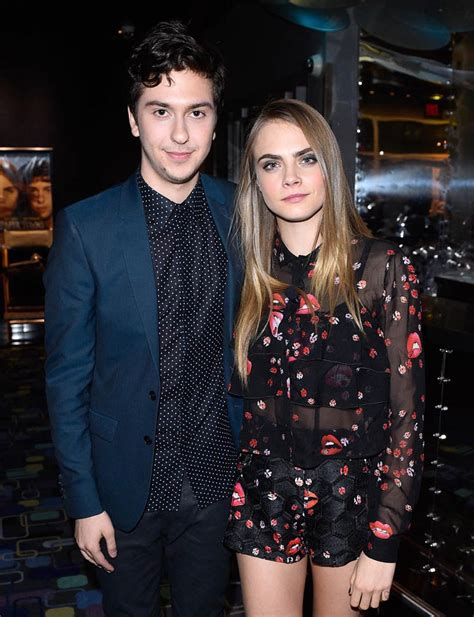 July 24, 2015 a movie review by james berardinelli. Cara Delevingne in Paper Towns movie review|Lainey Gossip ...