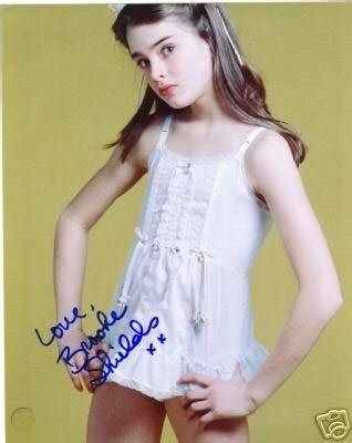 Pretty baby brooke shields rare photo from 1978 film. Brooke Shields Pretty Baby color in person signed photo | #17185821