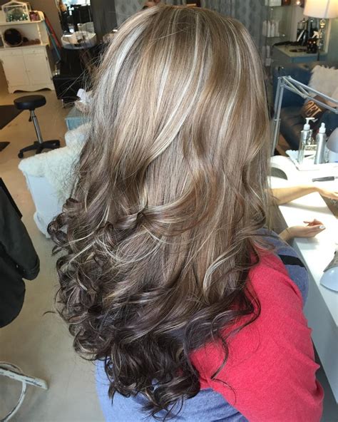 It not only helps to darken the hair, thanks to its richness in tannins, but also helps to. cool 40 Inspirational Reverse Ombre Ideas -- Trendy ...