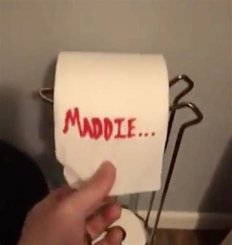 She won't get the job. Cheeky lad leaves note for girlfriend on loo roll - and ...