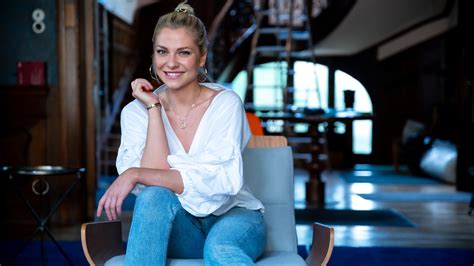 Valentina victoria pahde (* 4. Valentina Pahde: GZSZ-Star singt auch den Titelsong von ...