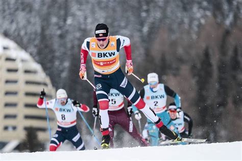 Johannes klæbo var starkast i sprintprologen i vm.bild: Klaebo zappe le Tour de Ski (ski-nordique.net)