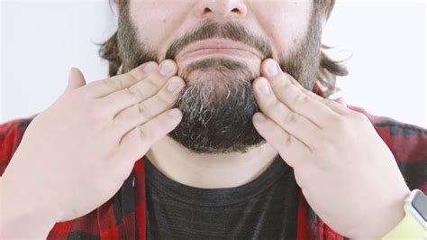 How to apply beard oil reddit. How To Apply Beard Oil - Sam's Natural Simply Great Beard ...