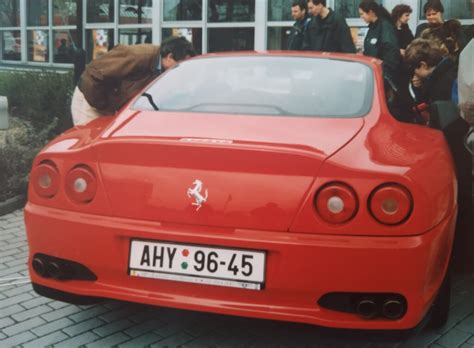 Policie už dříve uvedla, že zásah byl proveden v pořádku. Ředitelovo Ferrari (2000)