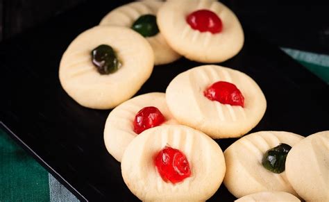 Blend flour, cornstarch and salt together in a medium bowl. Shortbread Recipe On Cornstarch Box : Old Fashioned ...