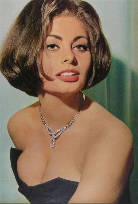 In 1961, she won an academy award for best actress for two women, becoming the first actress to win an academy award for a. 7 Lessons from Sophia Loren • Italia Living