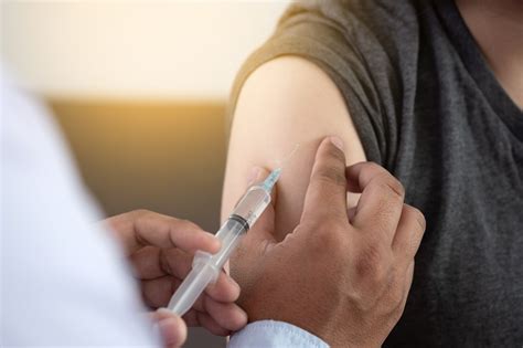 And because our vaccine program is in overdrive, we are making it easier to get a vaccination shot. Covid-19 : dans les Ehpad de Saint-Nazaire, la vaccination ...