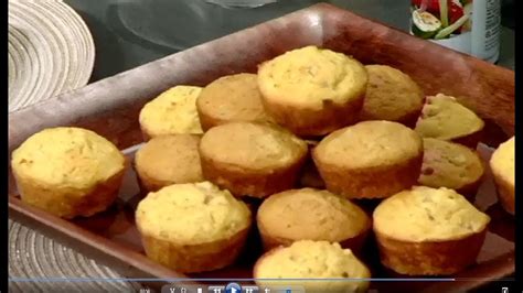 Food network has a cornbread recipe for everyone. Recipes For Leftover Cornbread Muffins / Easy Cornbread ...