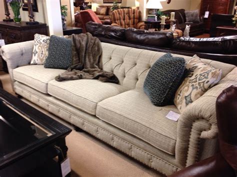For more tailored spaces, floral fabric armchairs or with contrasting welt details that swivel is a gorgeous choice. Bernhardt Sofa - Tufted - Nailhead Trim | Bernhardt sofa ...