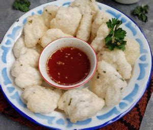 Cireng,one of food that made from tapioca flour comes from the city of bandung,indonesia. Cara Membuat Cireng Enak dan Mudah