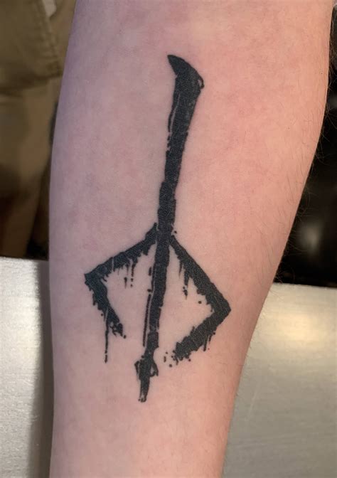 In the process of designing myself a bloodborne tattoo and noticed the only images of the caryll runes are thumbnails from various wikis; Hunters Mark from Bloodborne done by Ellie Gill at Black ...