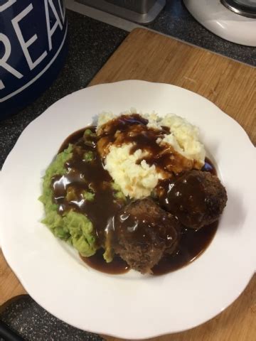 Old fashioned faggots (Slimming World friendly)