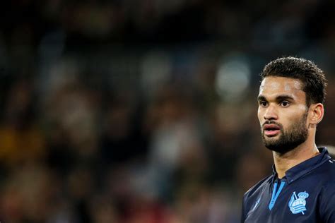Nov 23, 1991 · willian josé is the brother of willames josé (central sport club (pe)). Report: Tottenham eye La Liga striker Willian Jose