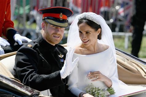 Para a emissão especial dedicada ao casamento do príncipe harry com meghan markle no dia 19 de maio de 2019, a sic investiu numa equipa de cinco comunicadores, entre informação e entretenimento. Príncipe Harry e Meghan Markle devolvem R$ 35 milhões em ...