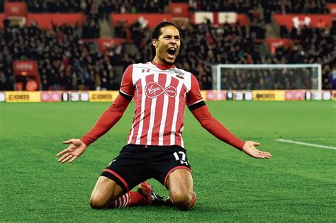 The liverpool star earned the pfa player of the year award for his performances and pushed the champions league title and the premier league. Virgil van Dijk met 84,5 miljoen euro duurste Nederlandse ...