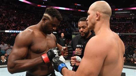 Ngannou made his promotional debut against fellow newcomer ngannou next faced promotional newcomer curtis blaydes on 10 april 2016, at ufc fight night 86. Francis Ngannou veut aussi un titre intérim contre ...