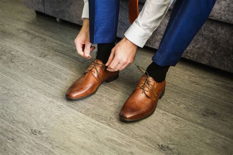 We did not find results for: How Long Do Dress Shoes Last? | When Are Shoes Worn Out?