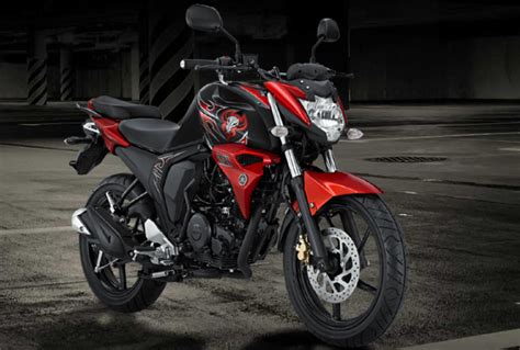 Dibandingkan dengan motor matic sekelasnya tampilan desain body yang dimiliki oleh aerox 155 cc jauh lebih modern sporty dan agresif dengan beragam perpaduan warna menawan seperti merah. Ni Spesifikasi, Pilihan Warna Dan Harga New Yamaha Byson ...