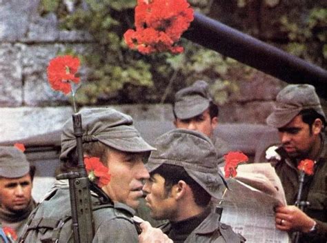 Para a revolução portuguesa, veja revolução de 25 de abril de 1974. Abrantes | Câmara envolve jovens nas comemorações 25 de ...