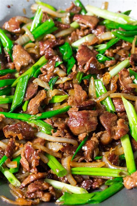 An easy stir fry recipe. Easy quick and delicious Mongolian beef recipe. Perfect ...