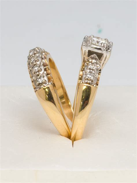 1940s engagement rings were distinctive in their style and beauty. 1950s Yellow Gold and Diamond Wedding Ring Set For Sale at 1stdibs