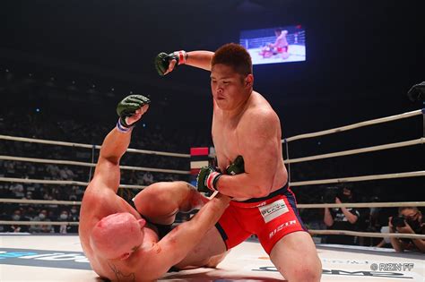 Takanofuji sanzō (born 13 may 1997 as tsuyoshi kamiyama, also known as tsuyoshi sudario) is a former professional sumo wrestler and current mixed martial artist from sakai, ibaraki, japan. 元貴ノ富士ことスダリオ剛がMMAデビュー戦でTKO勝ち【RIZIN.24 ...