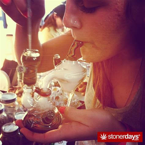 Read these quotes to be inspired to live life with kindness. Morning Stoner - Wake N Bake - Stoner Photos