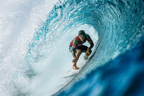 Complete gabriel medina 2017 biography. Gabriel Medina abre temporada 2021 de surfe com vice em ...