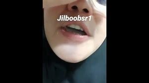 Jilbab indo blowjob