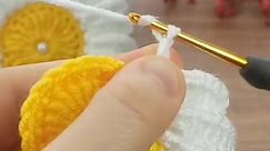 Master the Art: Simple Steps to Create Stunning Crochet Daisy Motifs