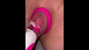 NEW PUSSY PUMP, AND CLIT LICKING TOYs