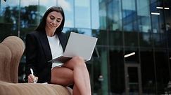 Focused Fashion Woman Freelancer Sitting Bench Stock Footage Video (100% Royalty-free) 1105782807 | Shutterstock