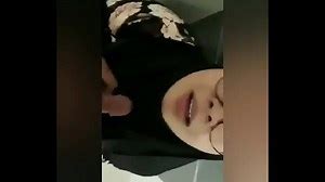 Jilbab indo porn