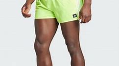 Shorts de baño cortos verdes con 3 rayas CLX de adidas | ASOS