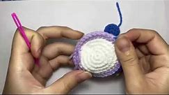 Aprenda a fazer crochê menininha usando fones de ouvido parte 3