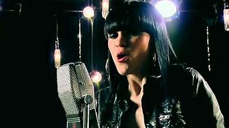 Jessie J - Price Tag ( Live Acoustic Music Video)