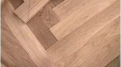 Lay solid oak strip parquet flooring in... - American Project