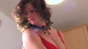 Sara Beattie is a very sexy hot MILF
